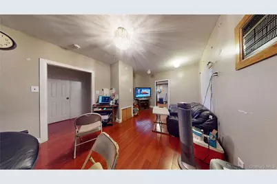 1711 Rockaway Parkway, Brooklyn, NY 11236 - Photo 7