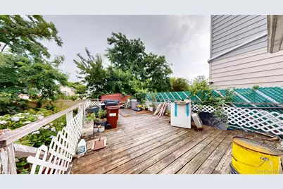 1711 Rockaway Parkway, Brooklyn, NY 11236 - Photo 27