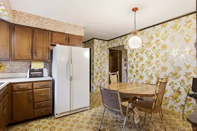 4 Smithtown Crescent, Smithtown, NY 11787 - Photo 13