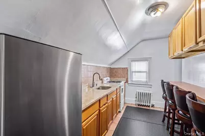 166-47 25th Avenue, Whitestone, NY 11357 - Photo 23