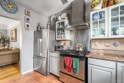 166-47 25th Avenue, Whitestone, NY 11357 - Photo 9