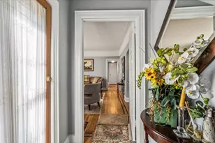 166-47 25th Ave, Whitestone, NY 11357 - Photo 3