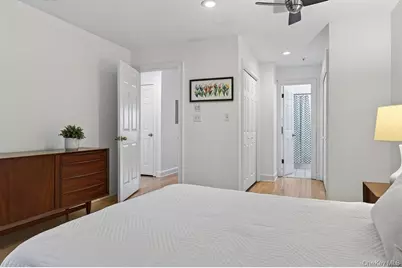 355 Old Tarrytown Road #107, White Plains, NY 10603 - Photo 11