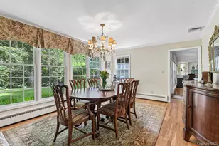 24 Vanad Dr, East Hills, NY 11576 - Photo 9