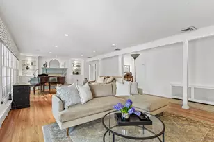 24 Vanad Dr, East Hills, NY 11576 - Photo 5