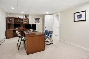 14 Paddock Dr, Northport, NY 11768 - Photo 17