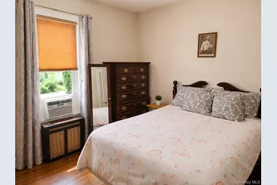 1044 41st, Brooklyn, NY 11219 - Photo 17