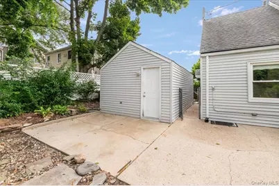 53 12th Street, Carle Place, NY 11514 - Photo 23