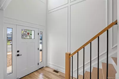 43 Westbury Avenue, Mineola, NY 11501 - Photo 3