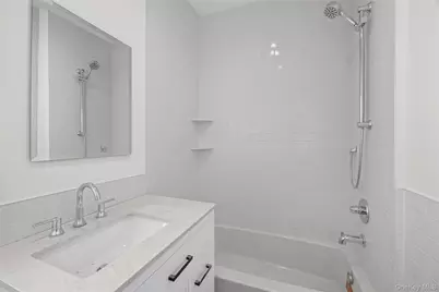 43 Westbury Avenue, Mineola, NY 11501 - Photo 35