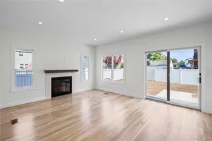 43 Westbury Ave, Mineola, NY 11501 - Photo 17