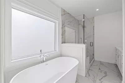 43 Westbury Avenue, Mineola, NY 11501 - Photo 25