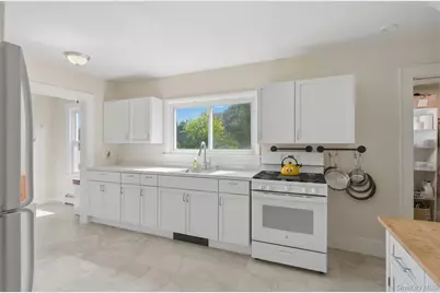 14 Mohin Park, New Hampton, NY 10958 - Photo 13