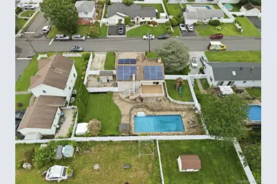 235 Eastwood Avenue, Deer Park, NY 11729 - Photo 35