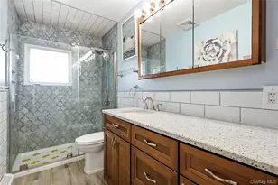 235 Eastwood Ave, Deer Park, NY 11729 - Photo 19