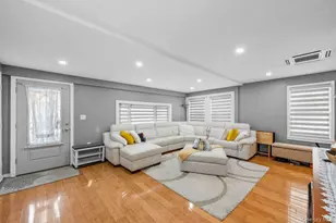94-46 214th Pl, Queens Village, NY 11428 - Photo 3