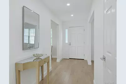 100 Brook Hills Circle #28B, White Plains, NY 10605 - Photo 13