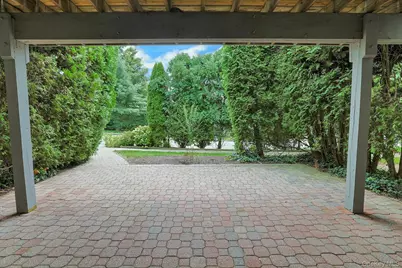 100 Brook Hills Circle #28B, White Plains, NY 10605 - Photo 23
