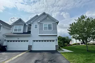 95 Meadow View Dr, Middletown, NY 10940 - Photo 3