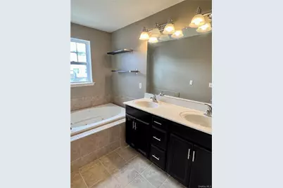 95 Meadow View Drive, Middletown, NY 10940 - Photo 19