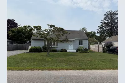 30 Bayview Avenue, Bayport, NY 11705 - Photo 1