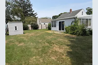 30 Bayview Avenue, Bayport, NY 11705 - Photo 11