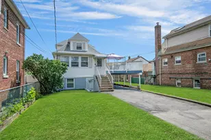 1650 Research Ave, Bronx, NY 10465 - Photo 3