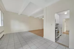 640 Pelham Rd, New Rochelle, NY 10805 - Photo 11