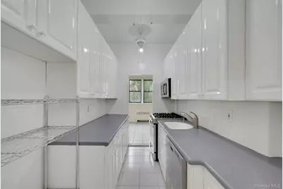 640 Pelham Road #1D, New Rochelle, NY 10805 - Photo 13