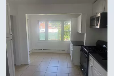 8474 Homelawn Street, Jamaica, NY 11432 - Photo 7