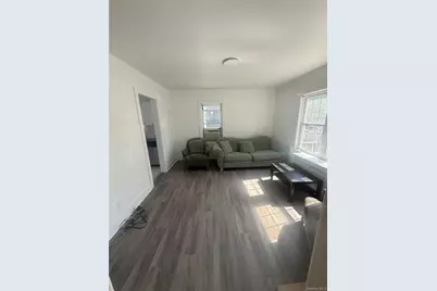 8474 Homelawn Street, Jamaica, NY 11432 - Photo 11