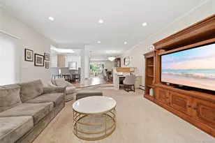 7 Wren Dr, Woodbury, NY 11797 - Photo 9