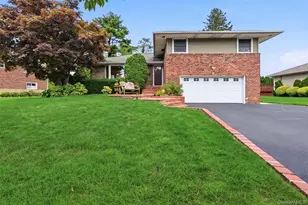 7 Wren Dr, Woodbury, NY 11797 - Photo 19