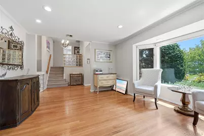 7 Wren Drive, Woodbury, NY 11797 - Photo 3
