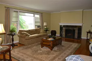 622 James St, Pelham, NY 10803 - Photo 7