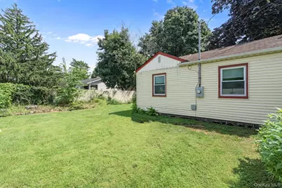 125 1st Street, Brentwood, NY 11717 - Photo 5