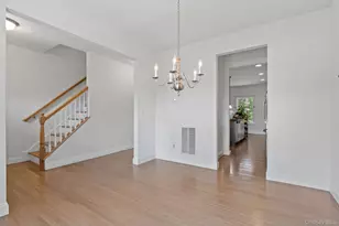 20 Karen Ct, Poughkeepsie, NY 12603 - Photo 5