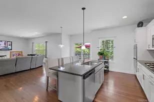 20 Karen Ct, Poughkeepsie, NY 12603 - Photo 11