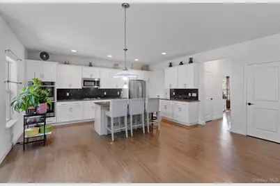 20 Karen Court, Poughkeepsie, NY 12603 - Photo 9