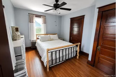 185 Ferndale Boulevard, Islip, NY 11751 - Photo 13