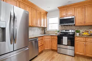 91 Mohawk Ave, Deer Park, NY 11729 - Photo 7