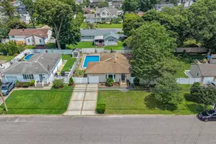 91 Mohawk Ave, Deer Park, NY 11729 - Photo 25