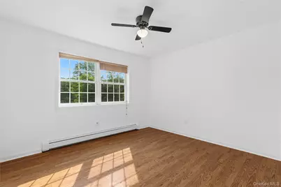 7 Van Keuren Avenue, Pine Bush, NY 12566 - Photo 17