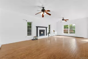 7 Van Keuren Ave, Pine Bush, NY 12566 - Photo 3