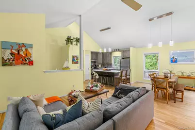 14 Hoover Court, Montauk, NY 11954 - Photo 3