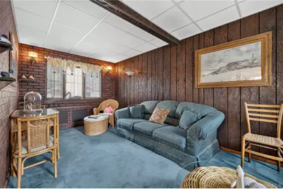 42 Cedar Street, Islip, NY 11751 - Photo 11