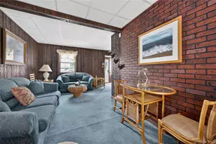 42 Cedar St, Islip, NY 11751 - Photo 13