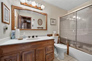 42 Cedar St, Islip, NY 11751 - Photo 27