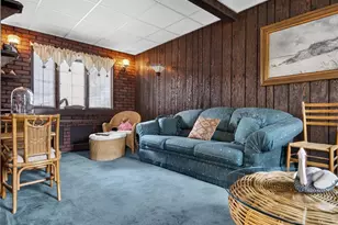 42 Cedar St, Islip, NY 11751 - Photo 9