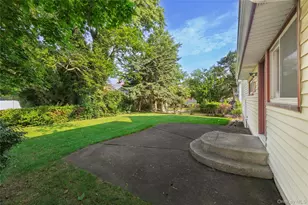 3316 Fulton Ave, Oceanside, NY 11572 - Photo 23